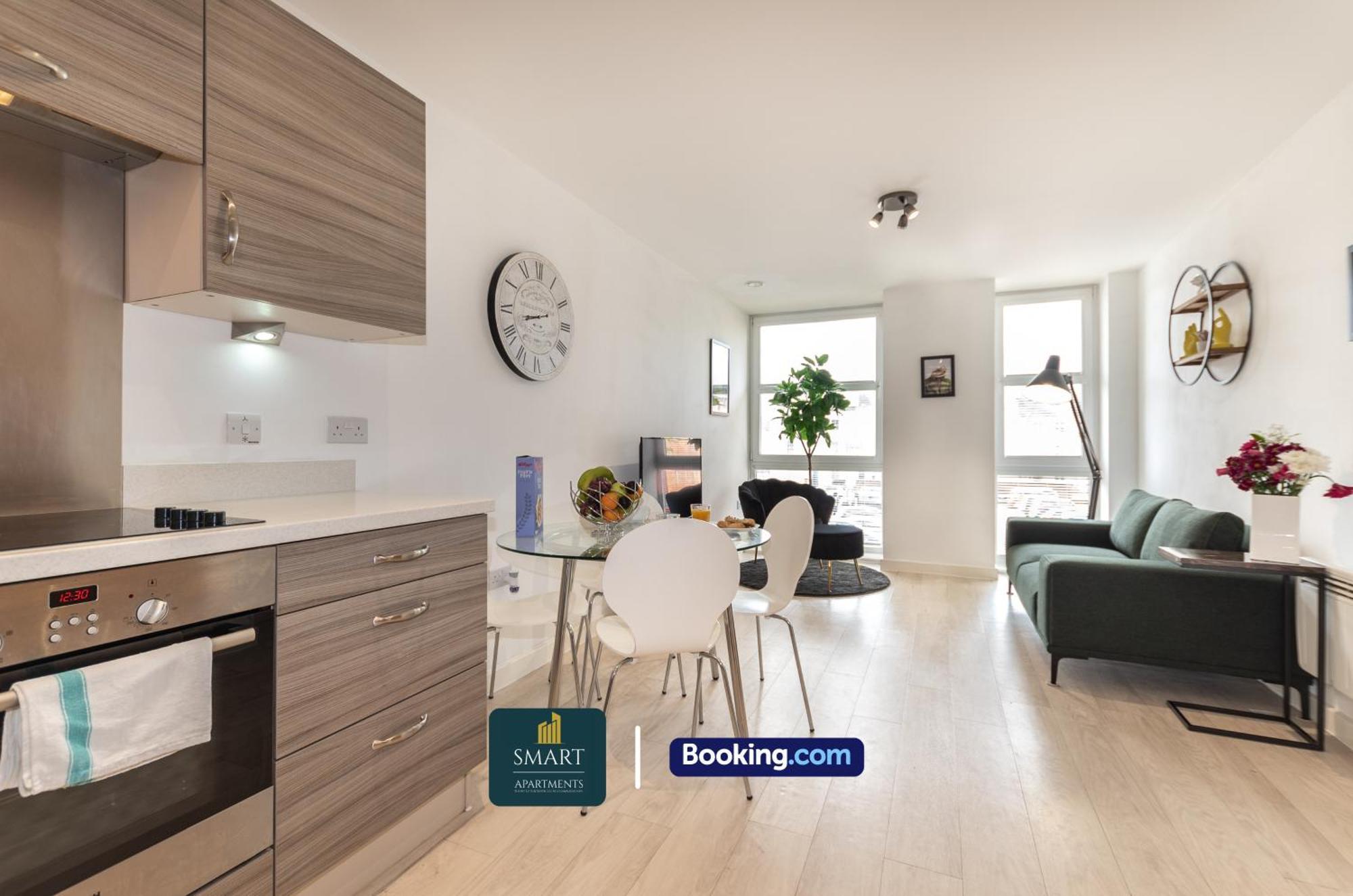 Spacious City Center Apartment By Smart Apartments Short Lets & Serviced Accommodation Apartment Southampton With Free Wifi Esterno foto