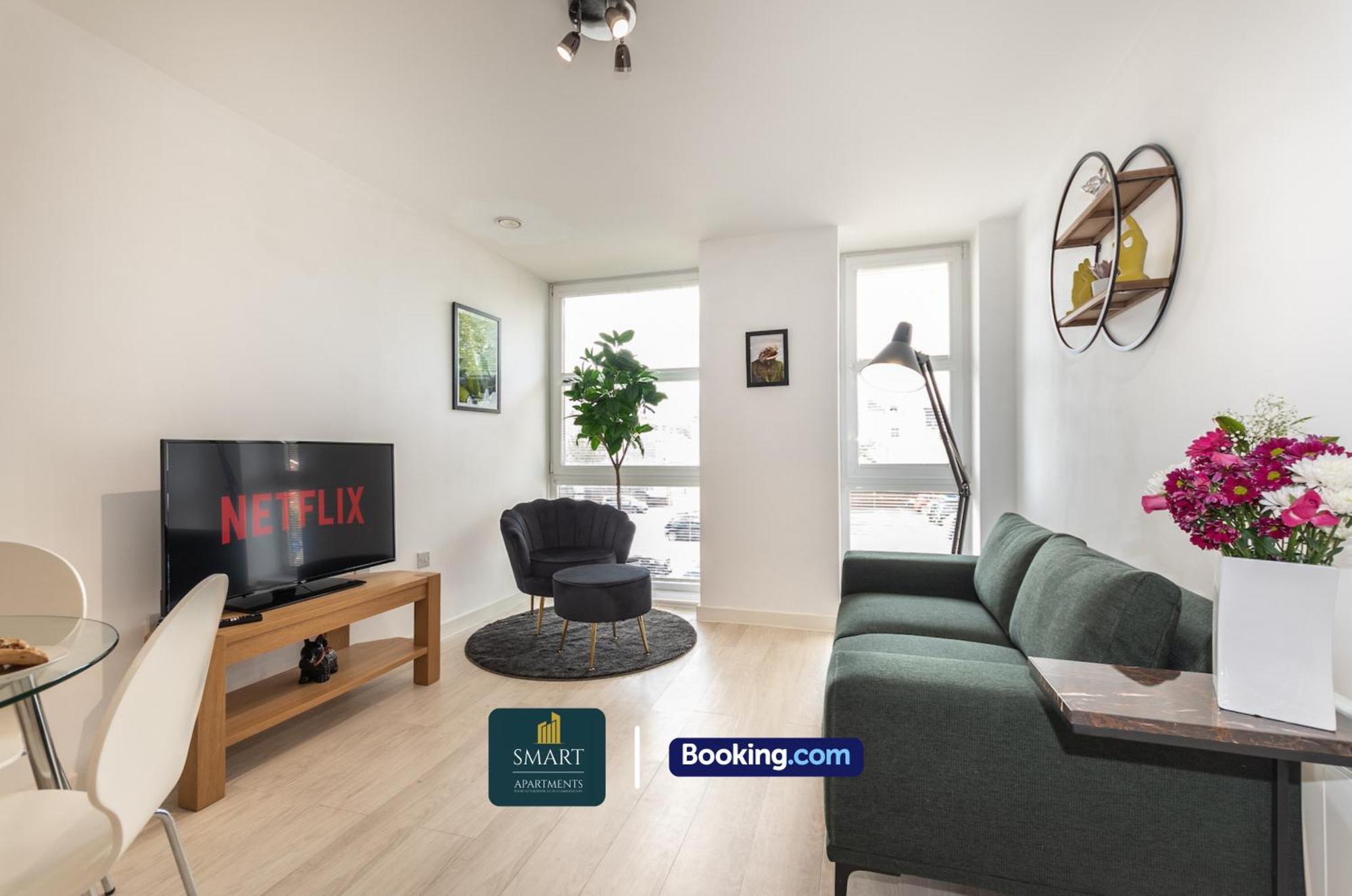 Spacious City Center Apartment By Smart Apartments Short Lets & Serviced Accommodation Apartment Southampton With Free Wifi Esterno foto